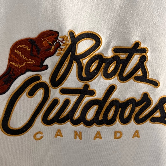 Roots Outdoors Canada White Sweatshirt - Picture 3 of 5